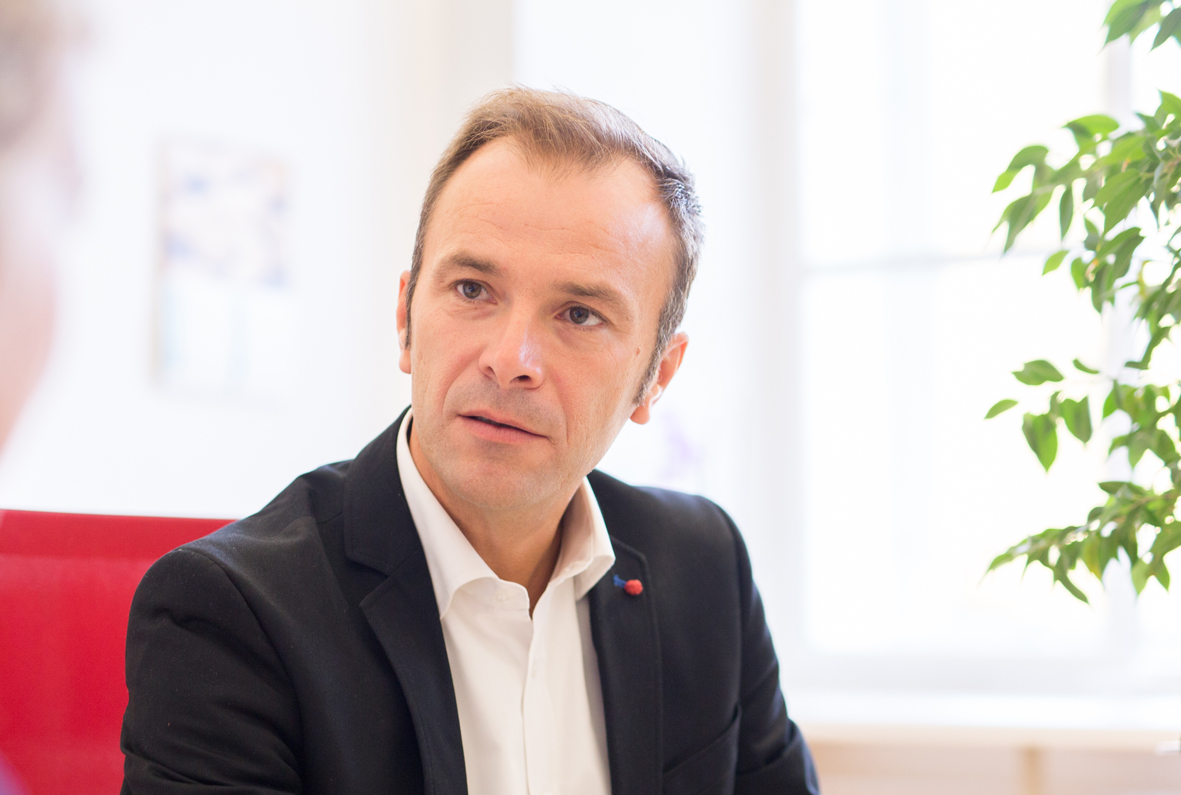 Inhalte statt Wahlkampfgeschenke Bernhard Auinger