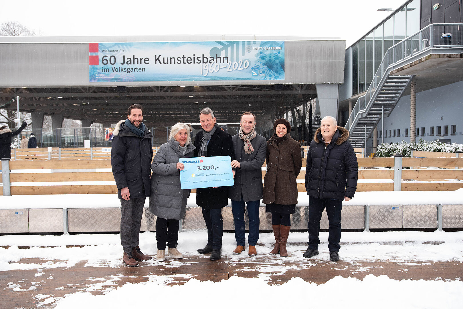 Eislauf Fans erlaufen 3.200 Euro für Salzburger Kinderkrebshilfe